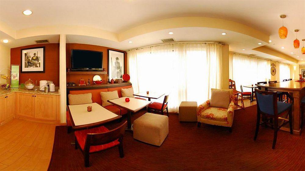 Hampton Inn Zanesville Exteriér fotografie