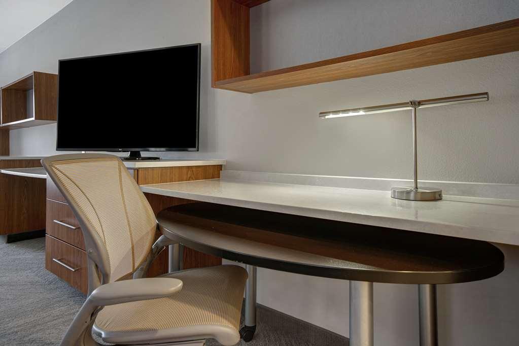 Hampton Inn Zanesville Pokoj fotografie